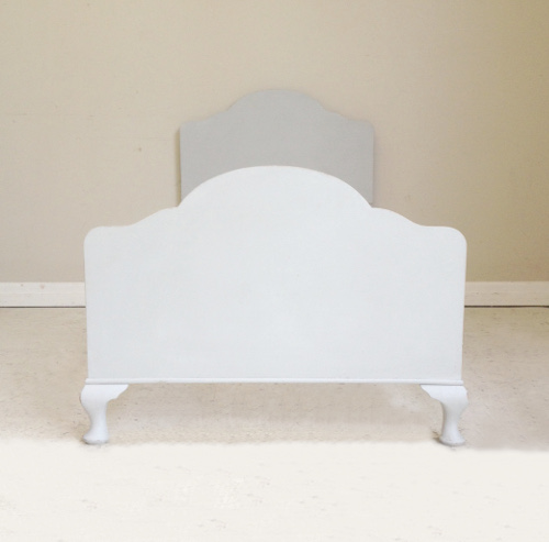 single painted bed
